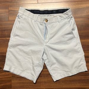 Vineyard vines on the go shorts